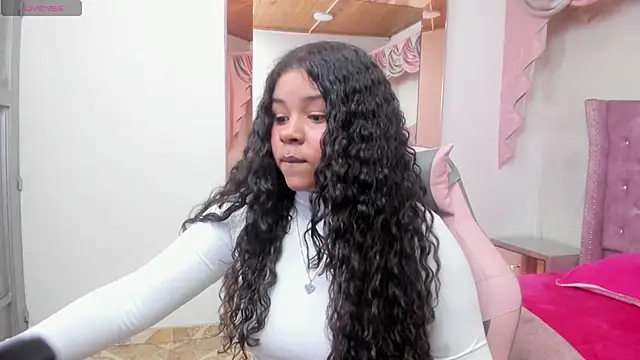 scarlett_19x's cam snapshot