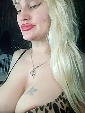 Freya_Milf's cam snapshot