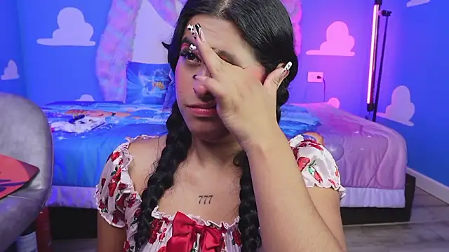 miss___anya's cam snapshot