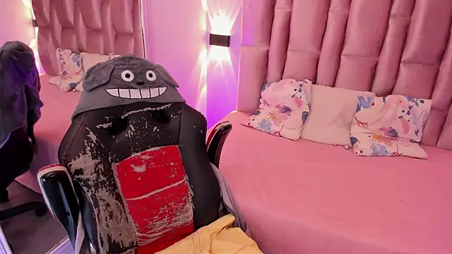 NikyBrookss's cam snapshot