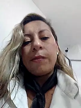 Katalina_S3xy's cam snapshot