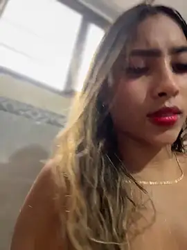 SofiaBennett_'s cam snapshot