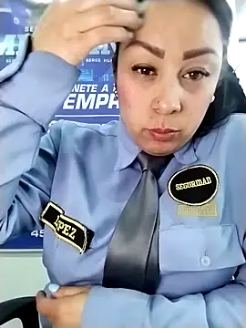 CRISTAL__11's cam snapshot