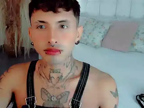 pol_lu's cam snapshot