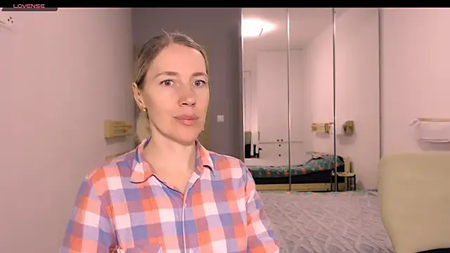 Javelinka's cam snapshot