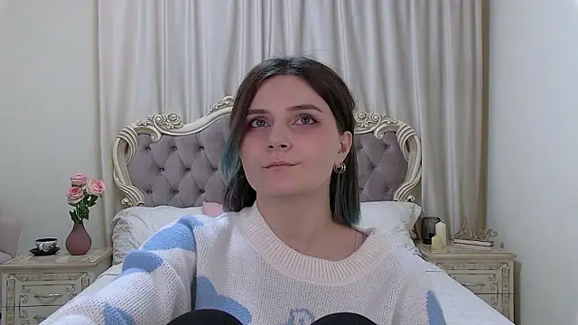 KellyStone's cam snapshot