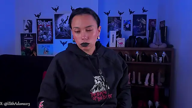 lilith-deveraux's cam snapshot