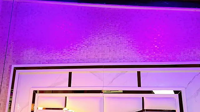 ambar_rosse25's cam snapshot