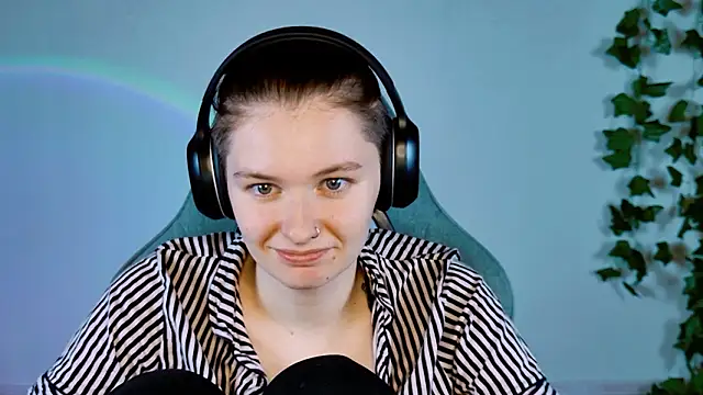 LadyLolipop_'s cam snapshot