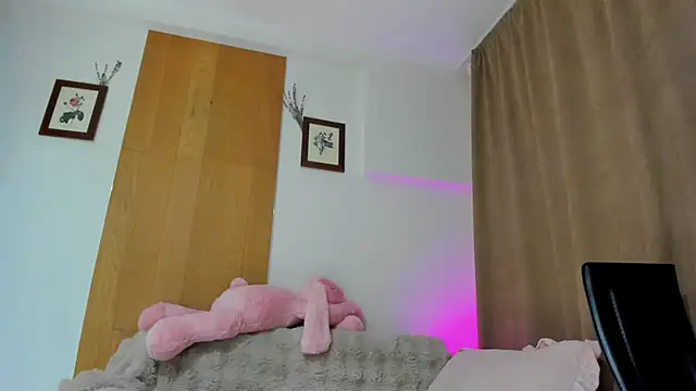 dark_summer's cam snapshot