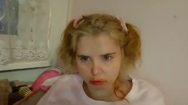 HornyElena's cam snapshot