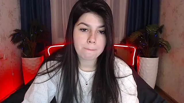 KisaModel's cam snapshot