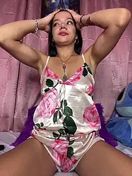 agathamarrshall_'s cam snapshot