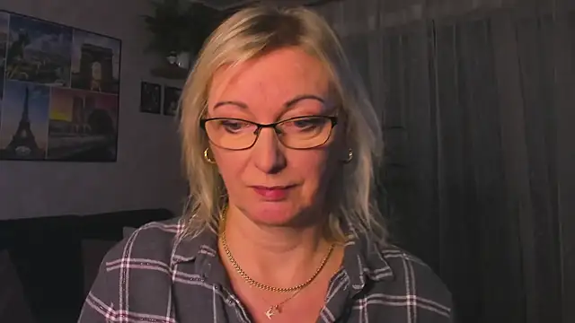 vanessa_chat's cam snapshot