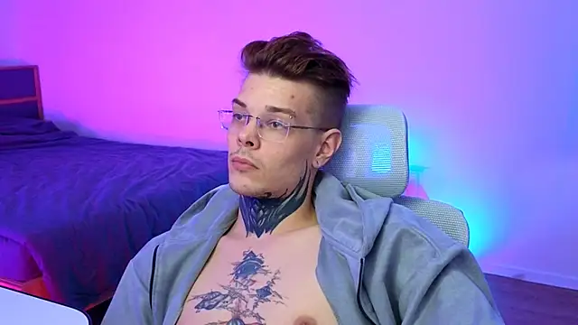 DENIS_HERE live sex cam