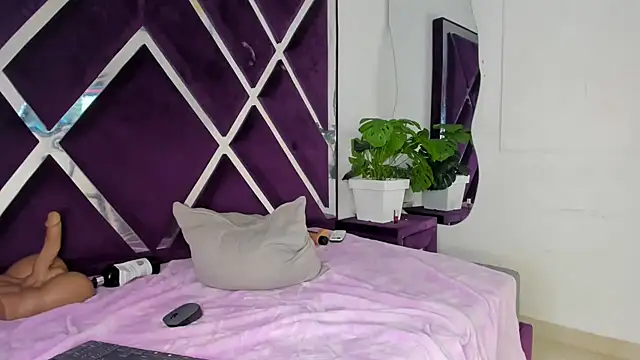 angelkyraasm's cam snapshot