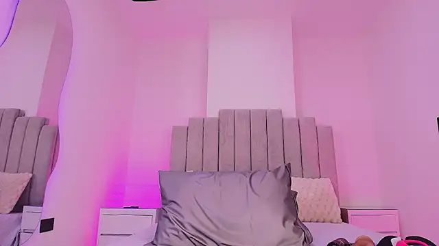 emma_trix's cam snapshot