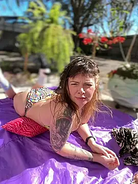 MarlaFknSinger's cam snapshot