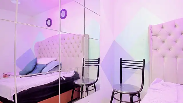 BritneyCollins live sex cam