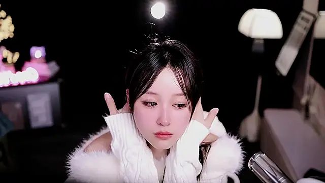 coward_by's cam snapshot