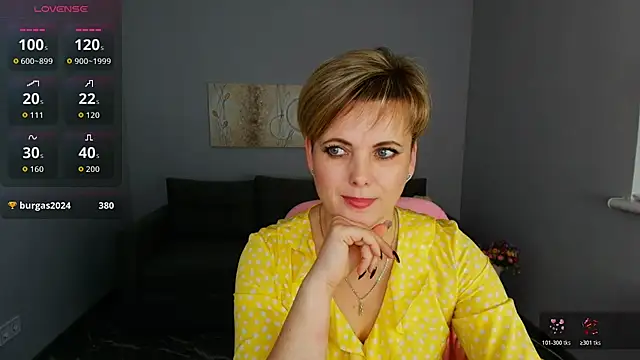 Julia_Wilsone's cam snapshot