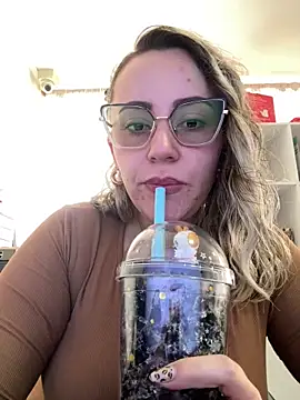 CurvyLust_x's cam snapshot