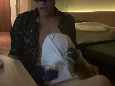 boyhigh1997's cam snapshot