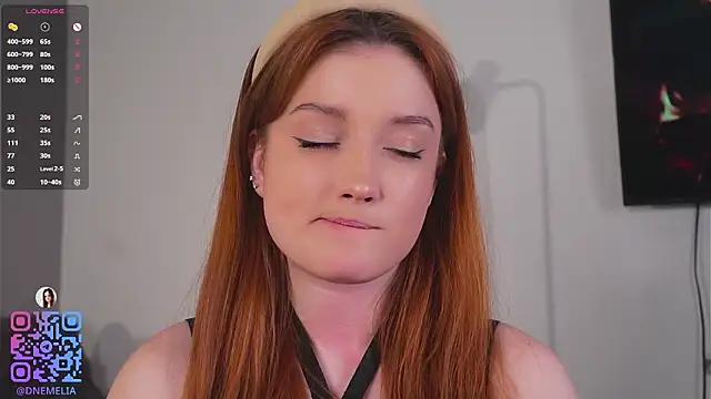 AmelieSeductress's cam snapshot