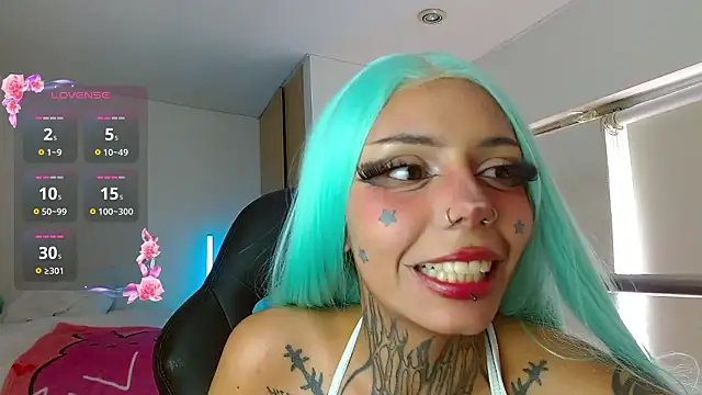 KoraRousee's cam snapshot