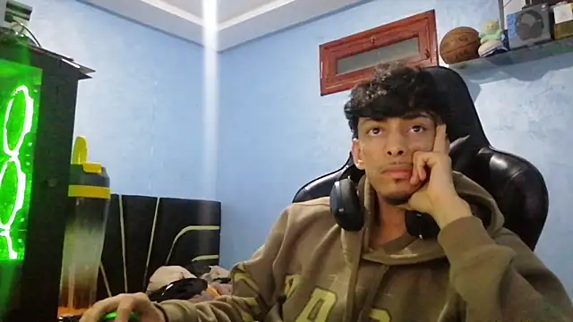 Dark_DesireX's cam snapshot