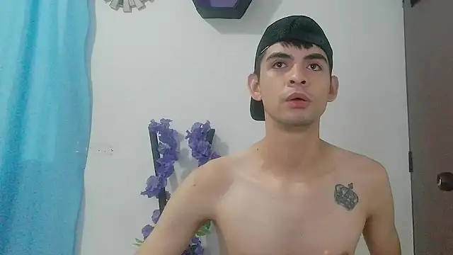 nico22love's cam snapshot