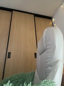 bigbooty-30's cam snapshot