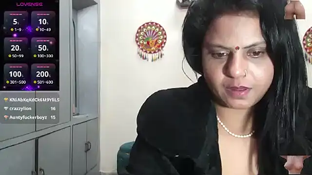 Sexy_komolika's cam snapshot