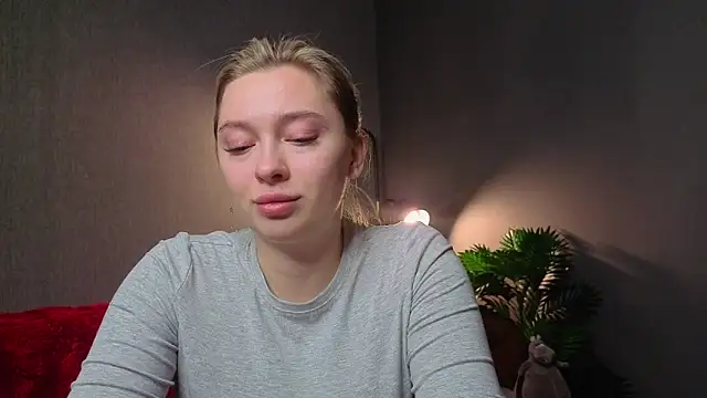 christie_luv's cam snapshot