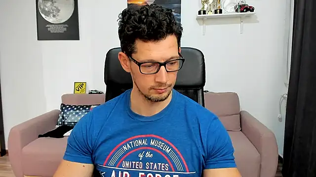 BrutusK08's cam snapshot