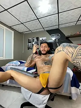 marcel_crawford96's cam snapshot