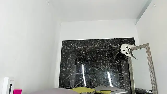 ada-brooke's cam snapshot