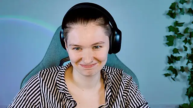 LadyLolipop_'s cam snapshot