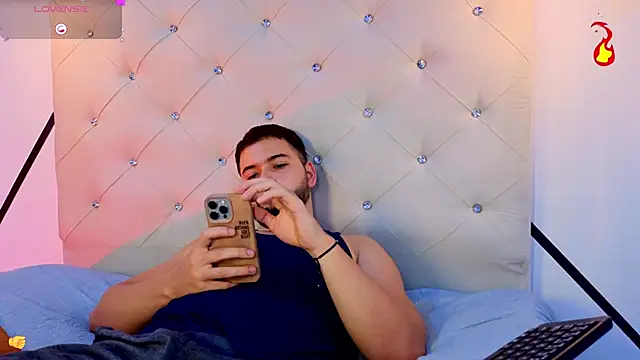 Andrew_Brown's cam snapshot