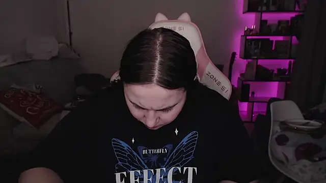 SexyWitch_666's cam snapshot