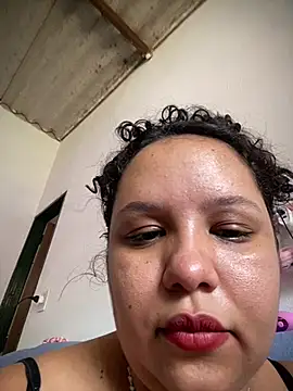 Bigostosa's cam snapshot