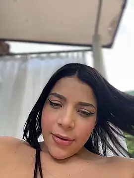 ArieliciousXXX live sex cam