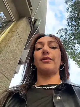 Ninabigtitied live sex cam