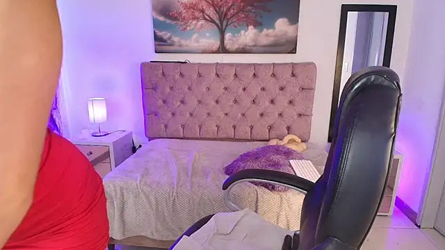 Julianaa_Castro_'s cam snapshot