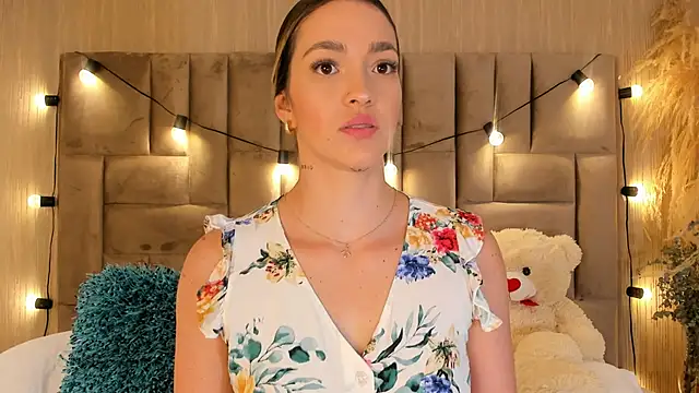 ClaradelMar's cam snapshot