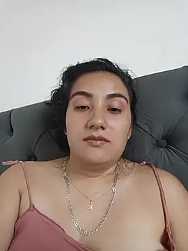 Hellen_Alex live sex cam