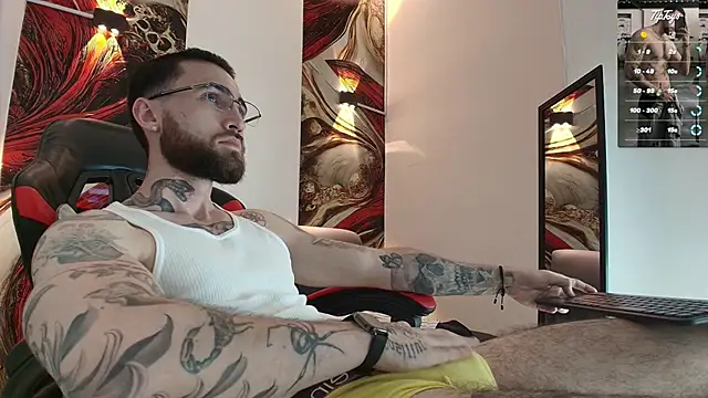 Luke_davis01 live sex cam