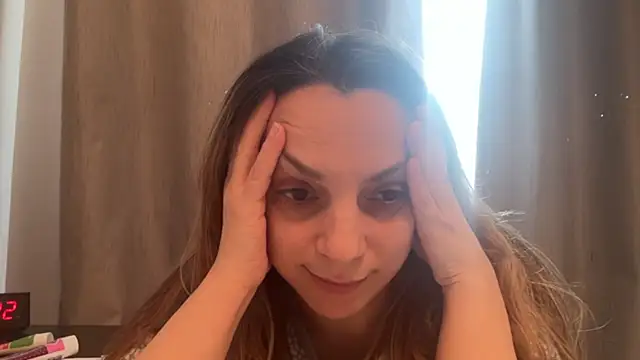 ShyFlameLive's cam snapshot