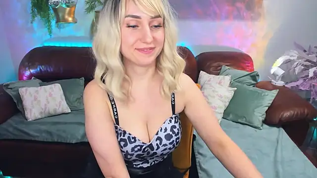 MilenaBlossom's cam snapshot