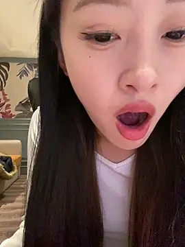 MengMeng0515's cam snapshot